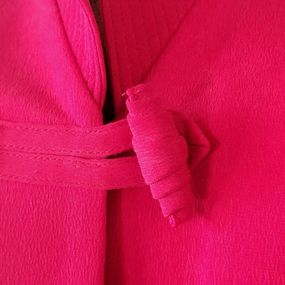 Vtg Silk Red Long-Sleeve Blazer With Knot Button Closures & Wide Collar - Picture 4 of 16